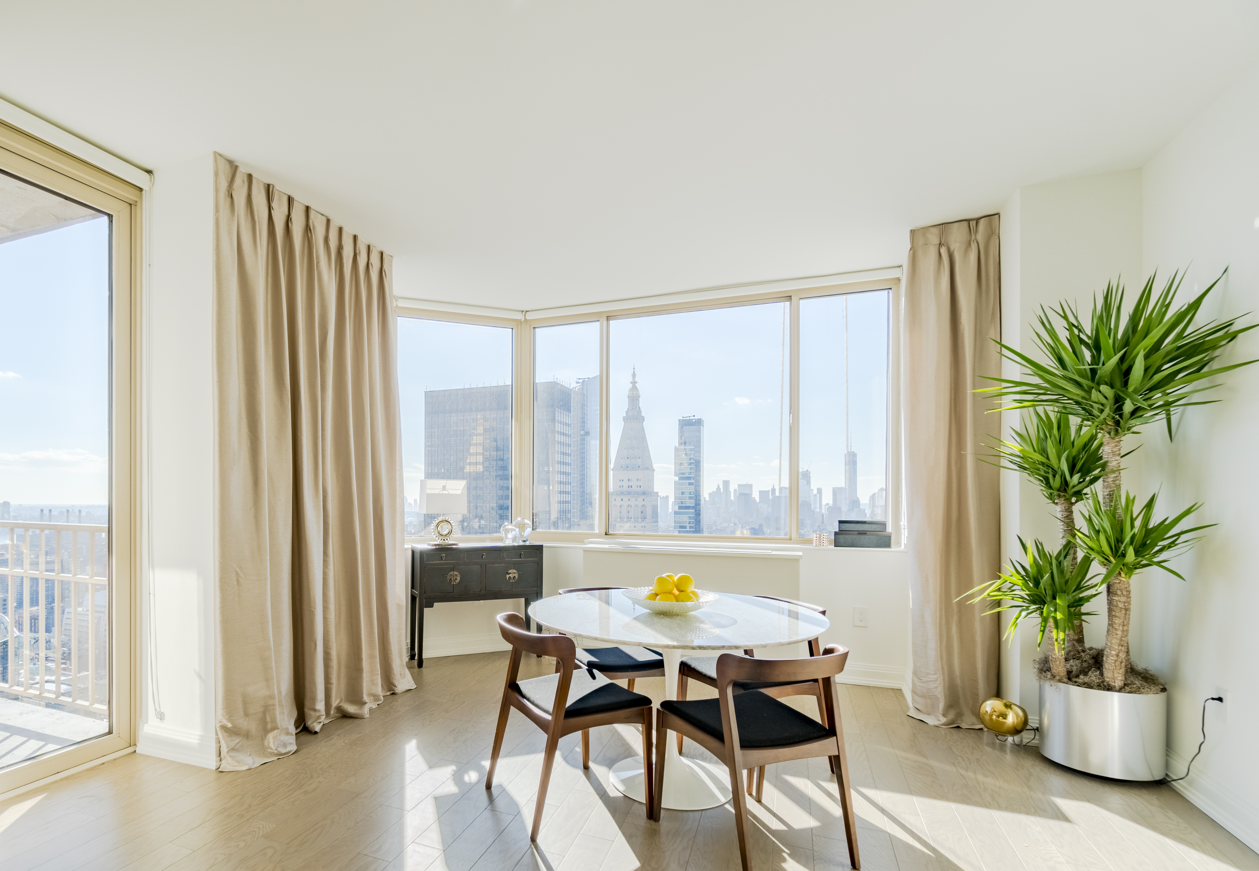 10 East 29th Street, #27H