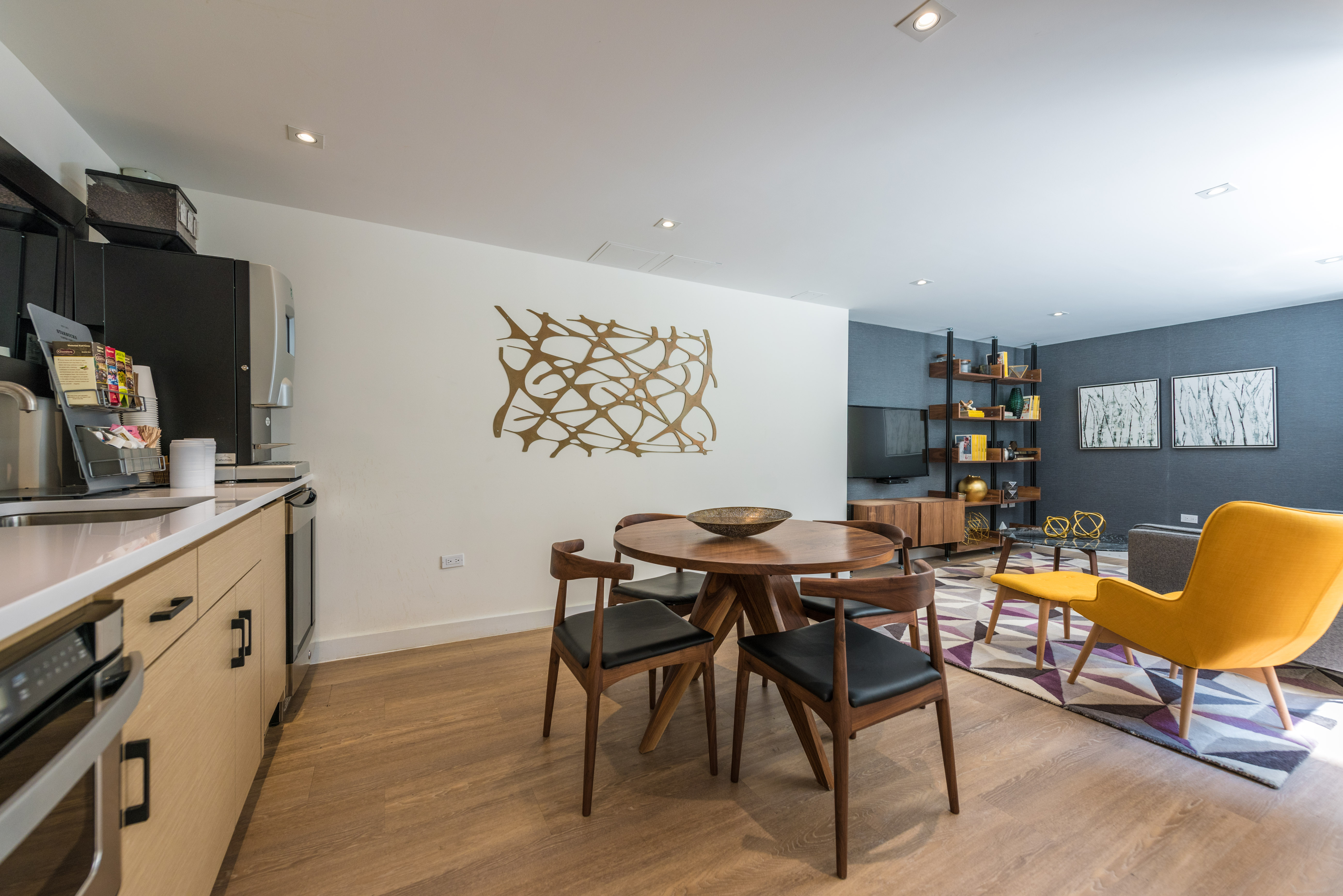 15 Cliff Street, #3B