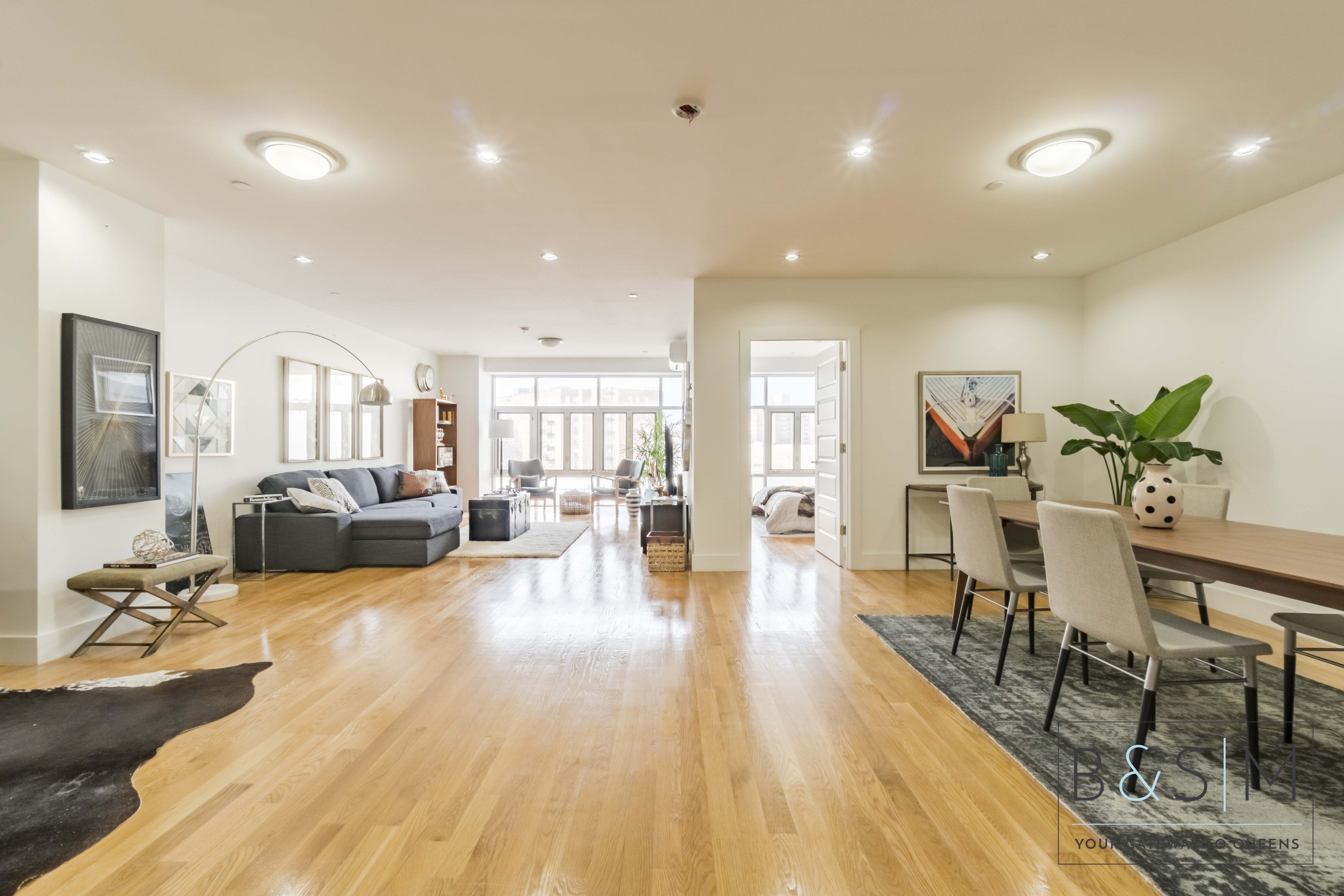90-02 Queens Blvd, #325