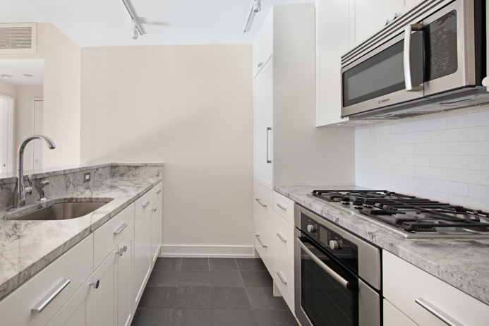 75 Clinton Street, #3K