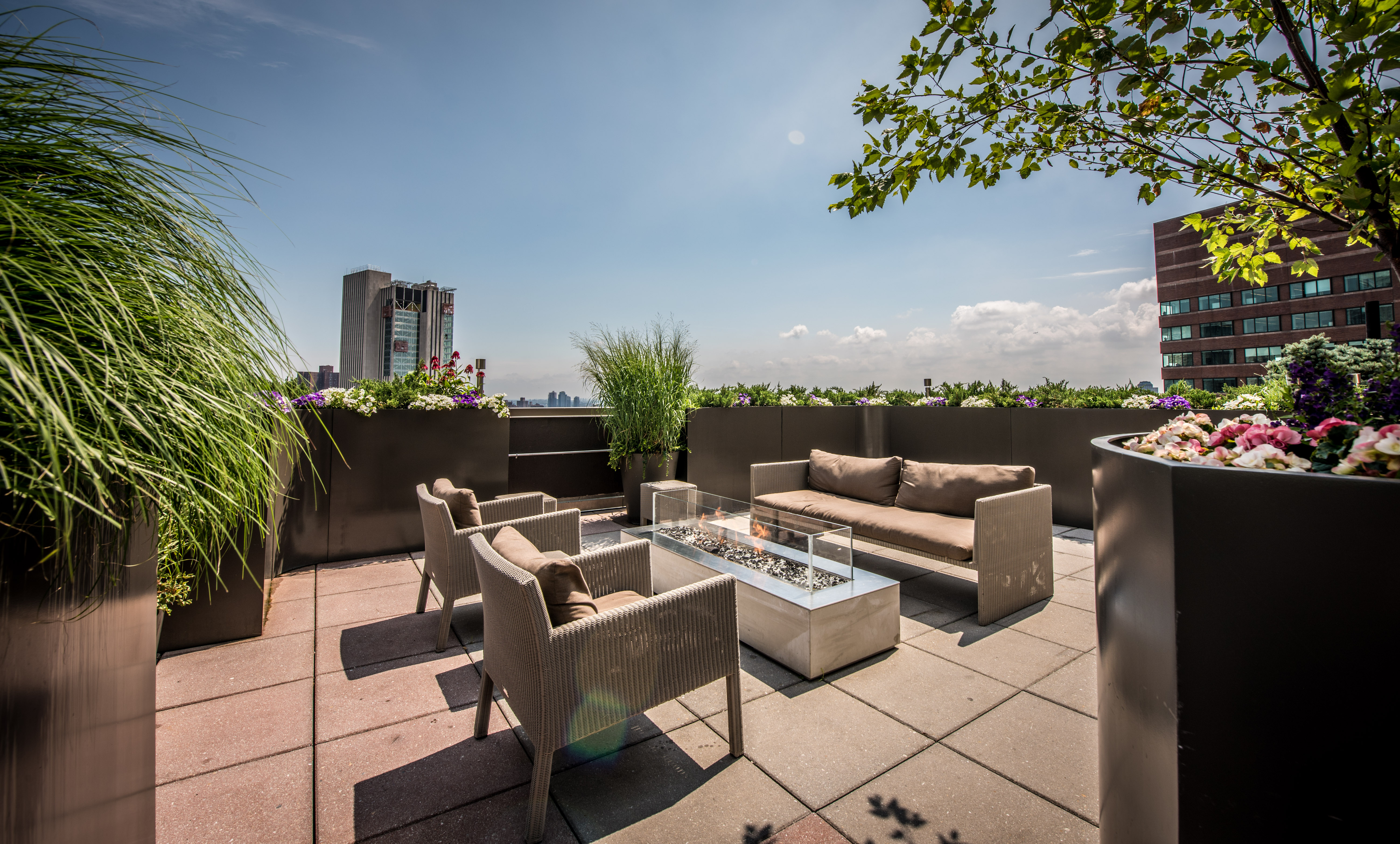 15 Cliff Street, #3B