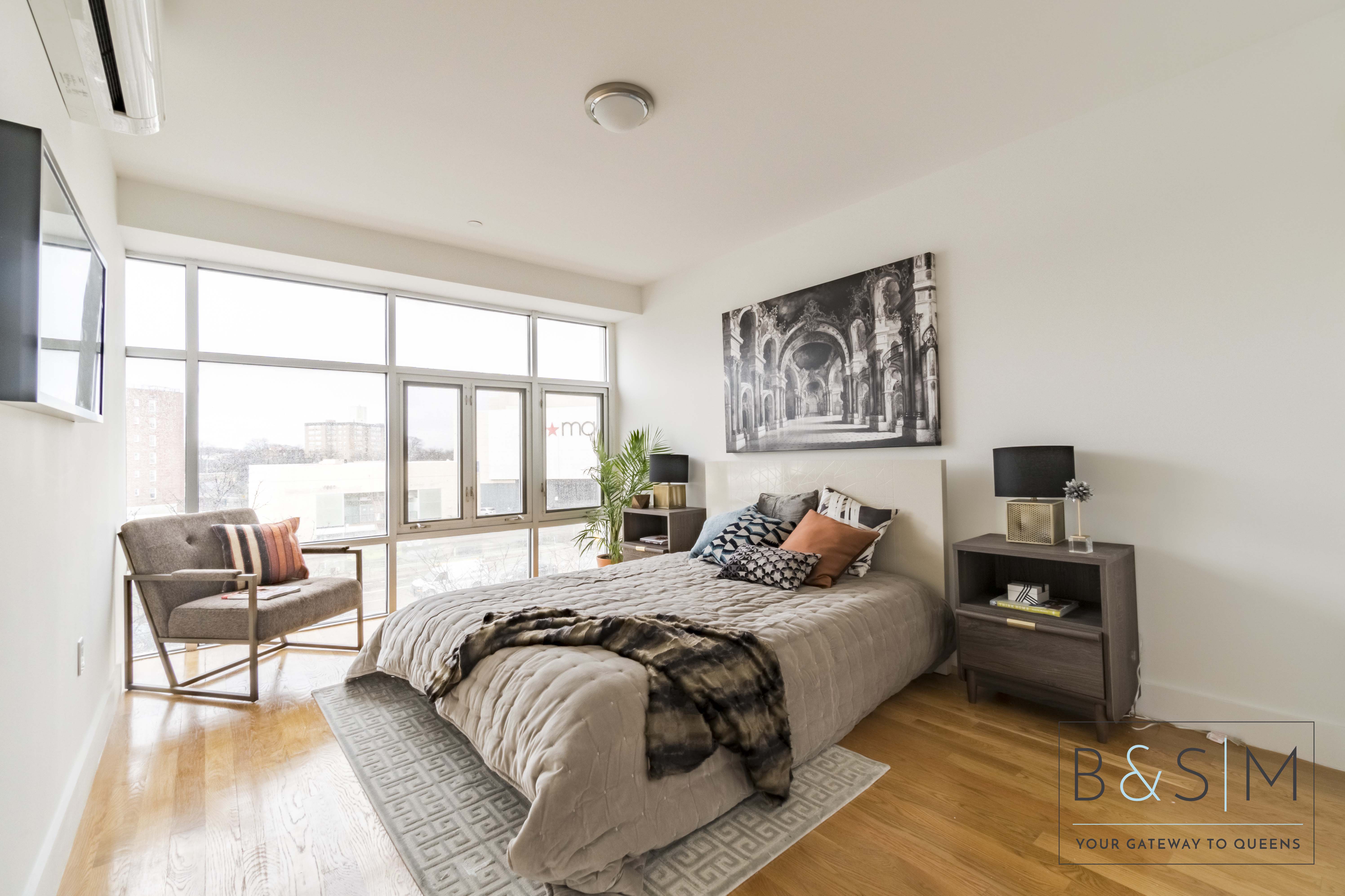 90-02 Queens Blvd, #325