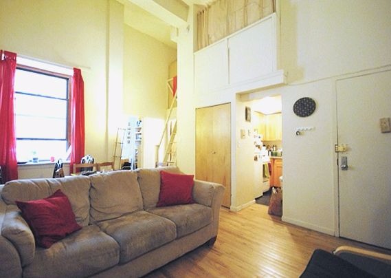 89 Bleecker Street, #1F