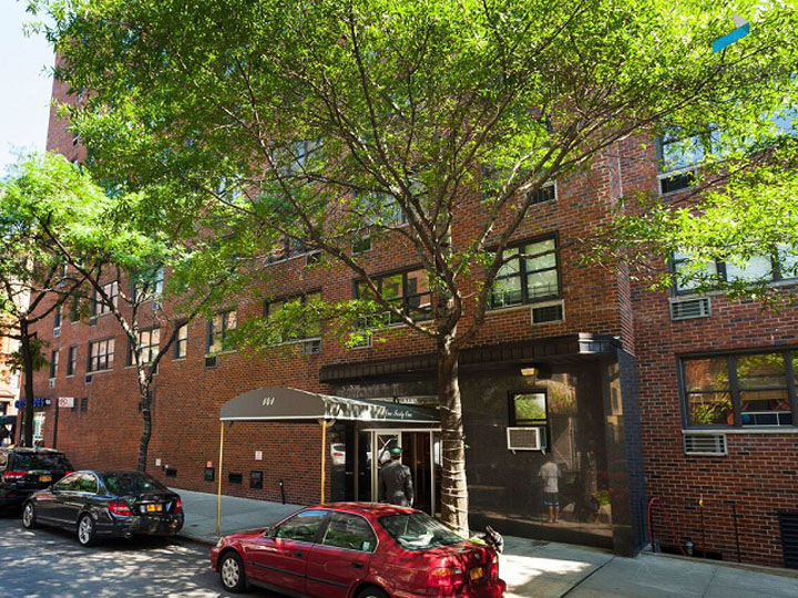 141 East 89th Street 8-F Carnegie Hill New York NY 10128