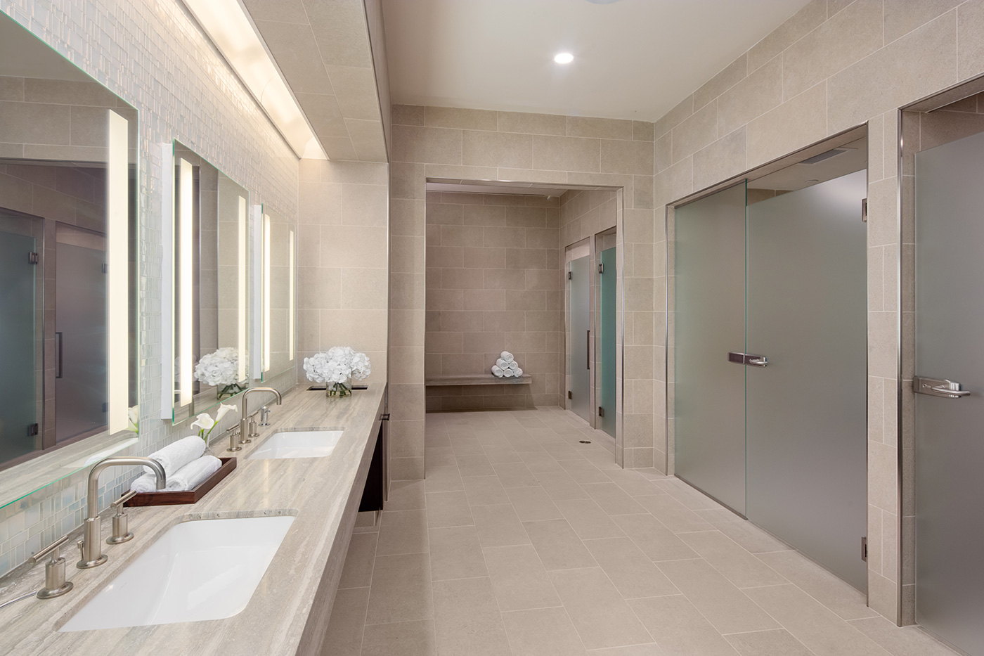 555 Tenth Avenue, #39F