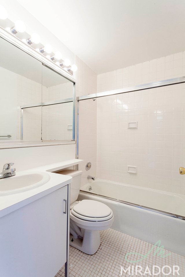 330 East 39th Street, #25P