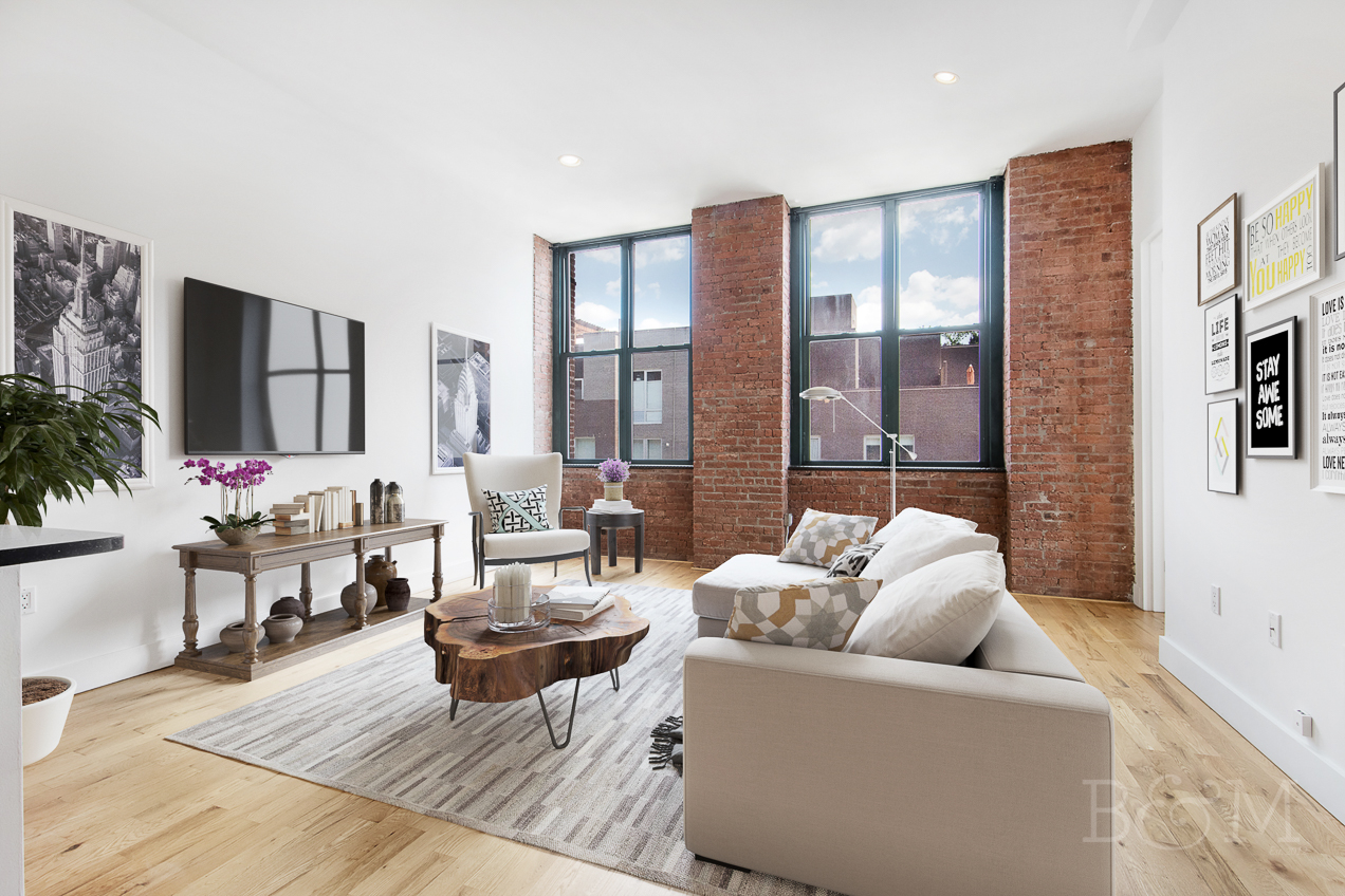 190 N 9th St, #404