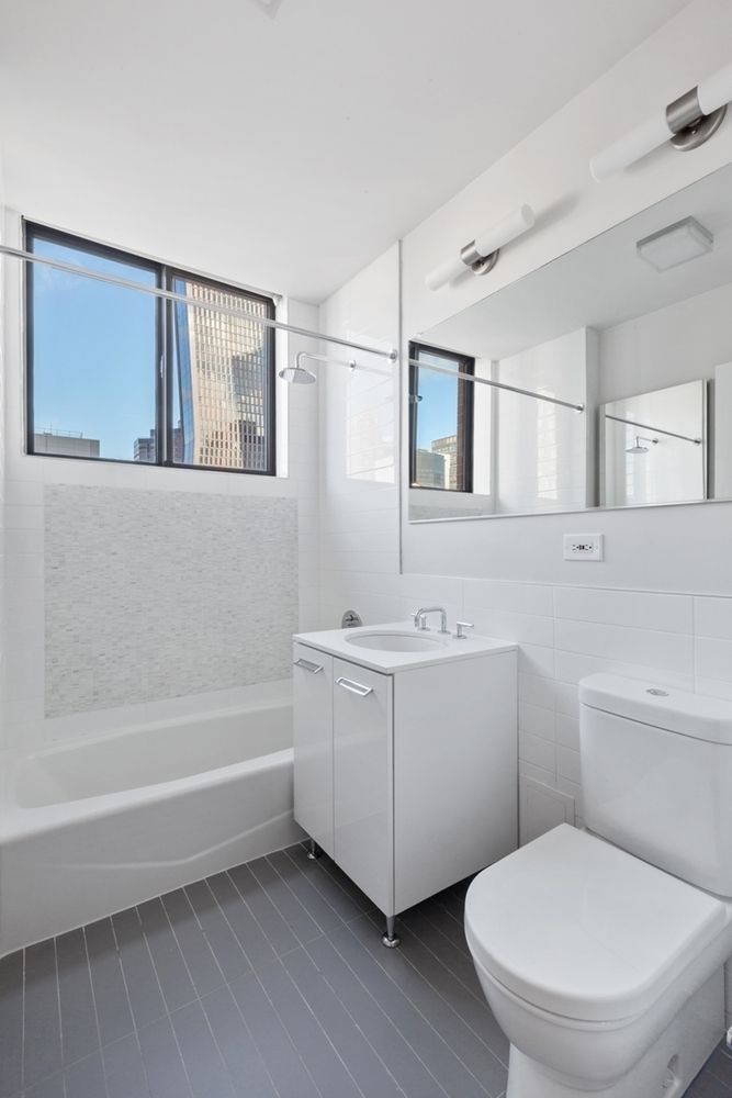 377 East 33rd Street, #21D
