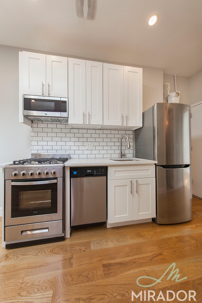 55 Spring Street, #14U