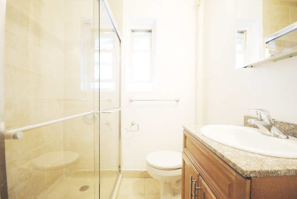 525 East 81st Street, #3K