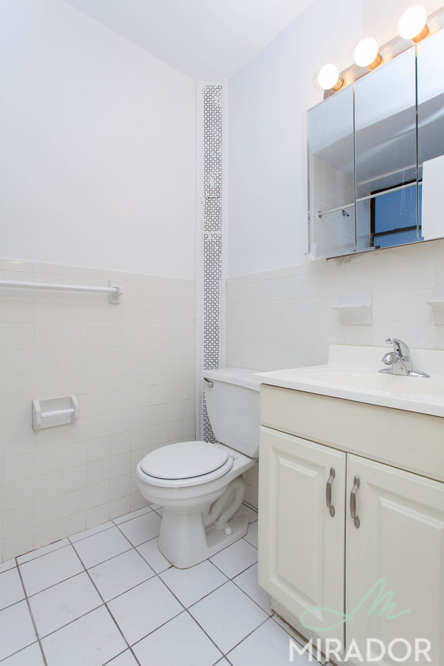 132 East 45th Street, #11G
