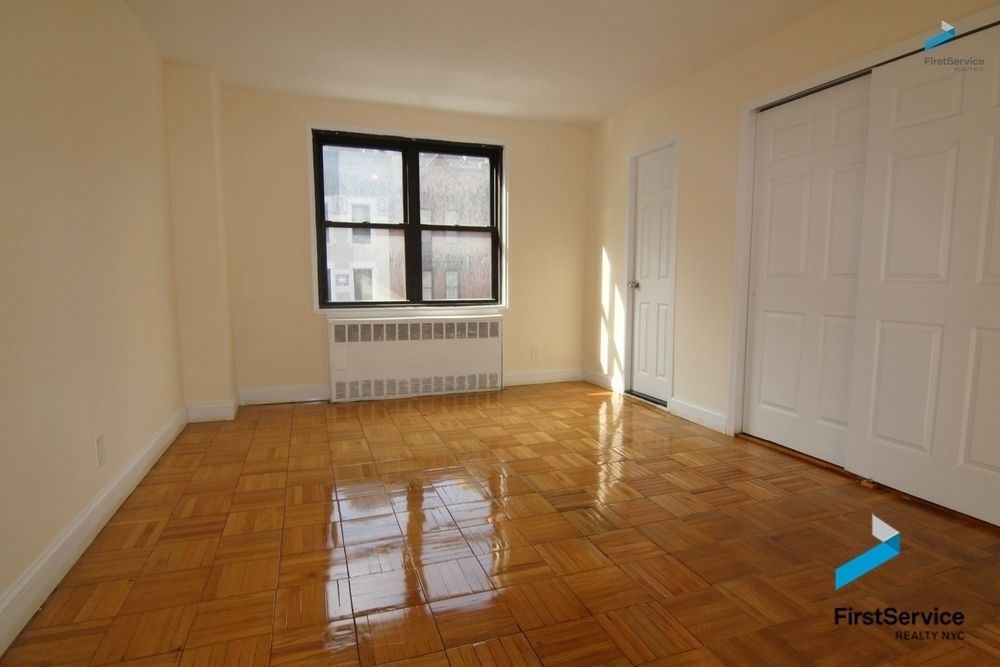 141 East 89th Street 8-F Carnegie Hill New York NY 10128