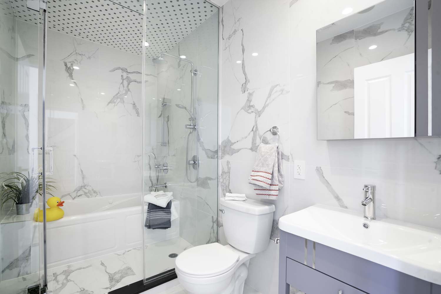 278 Nassau Ave., #4A