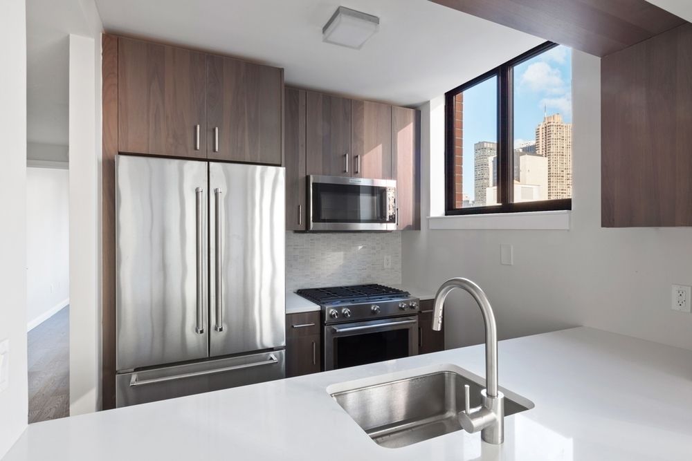 377 East 33rd Street, #21D