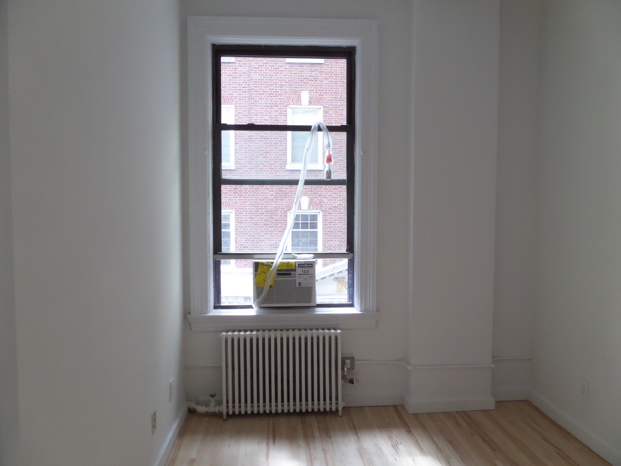 135 William St, #3A