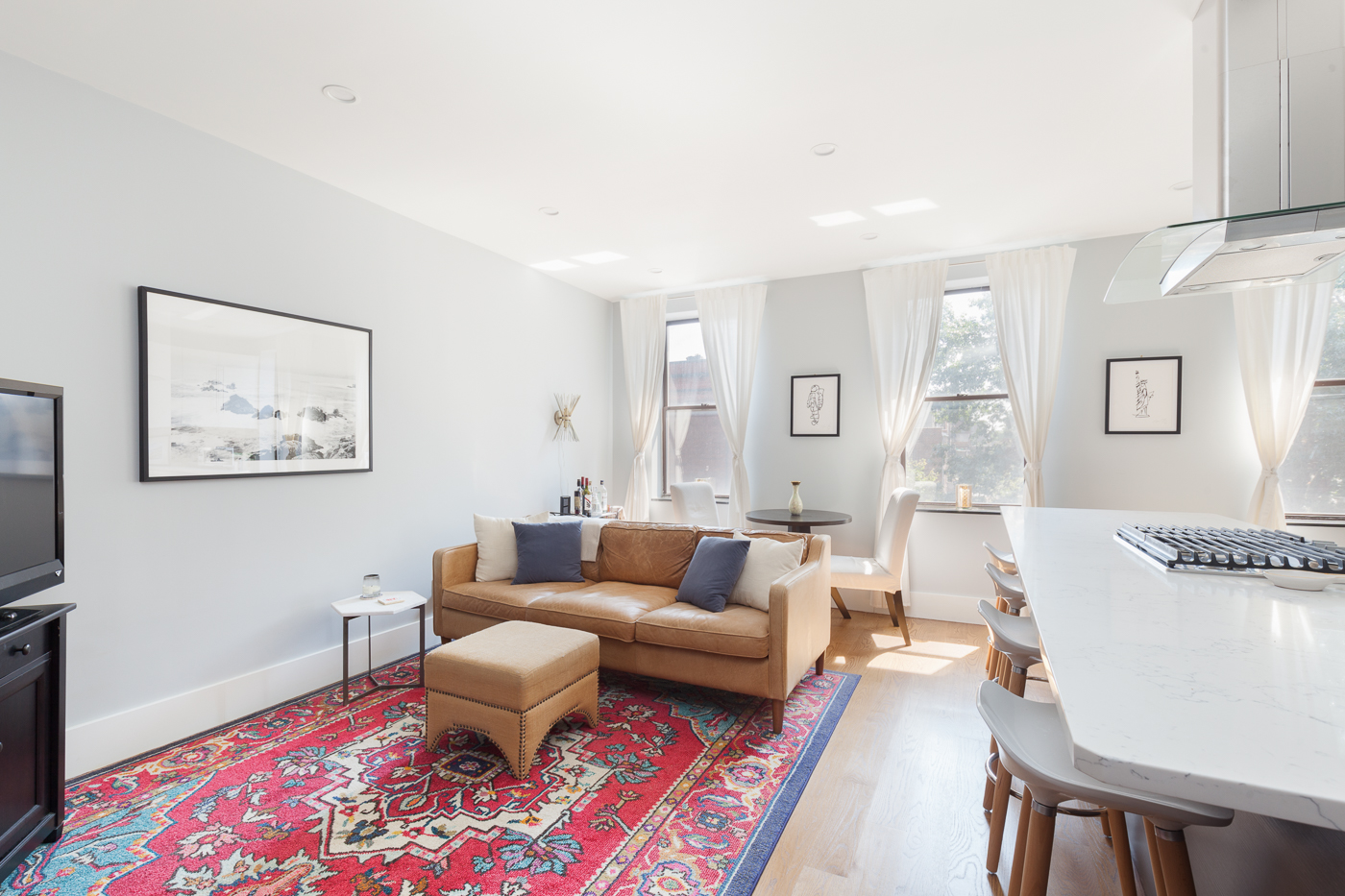 584 Henry Street , #2