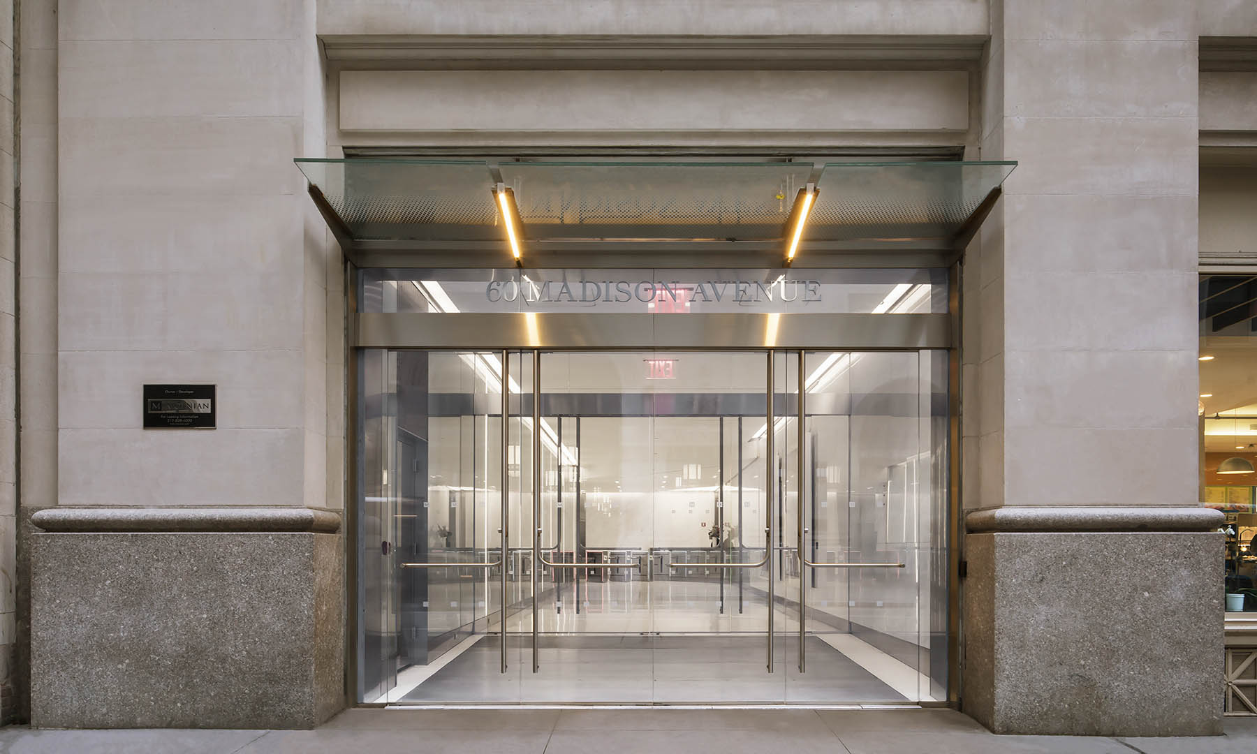 MA012010-4 MADISON NEW YORK マディソン ニューヨーク 犬 パグモデル セントラルパーク かわいい レディース 腕時計 国内正規品 送料無料 新品MADISON NEW YORK 腕時計 パグ犬 MA012010-4 - メルカリ