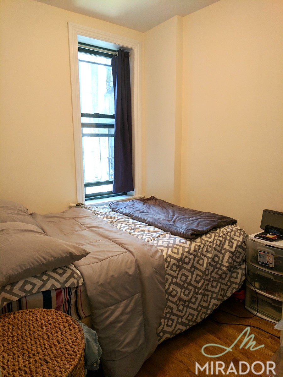 83 Macdougal, #12