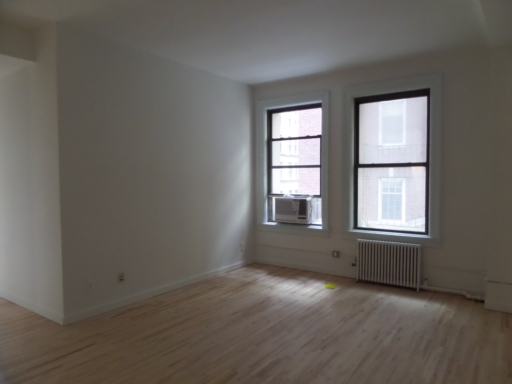 135 William St, #3A