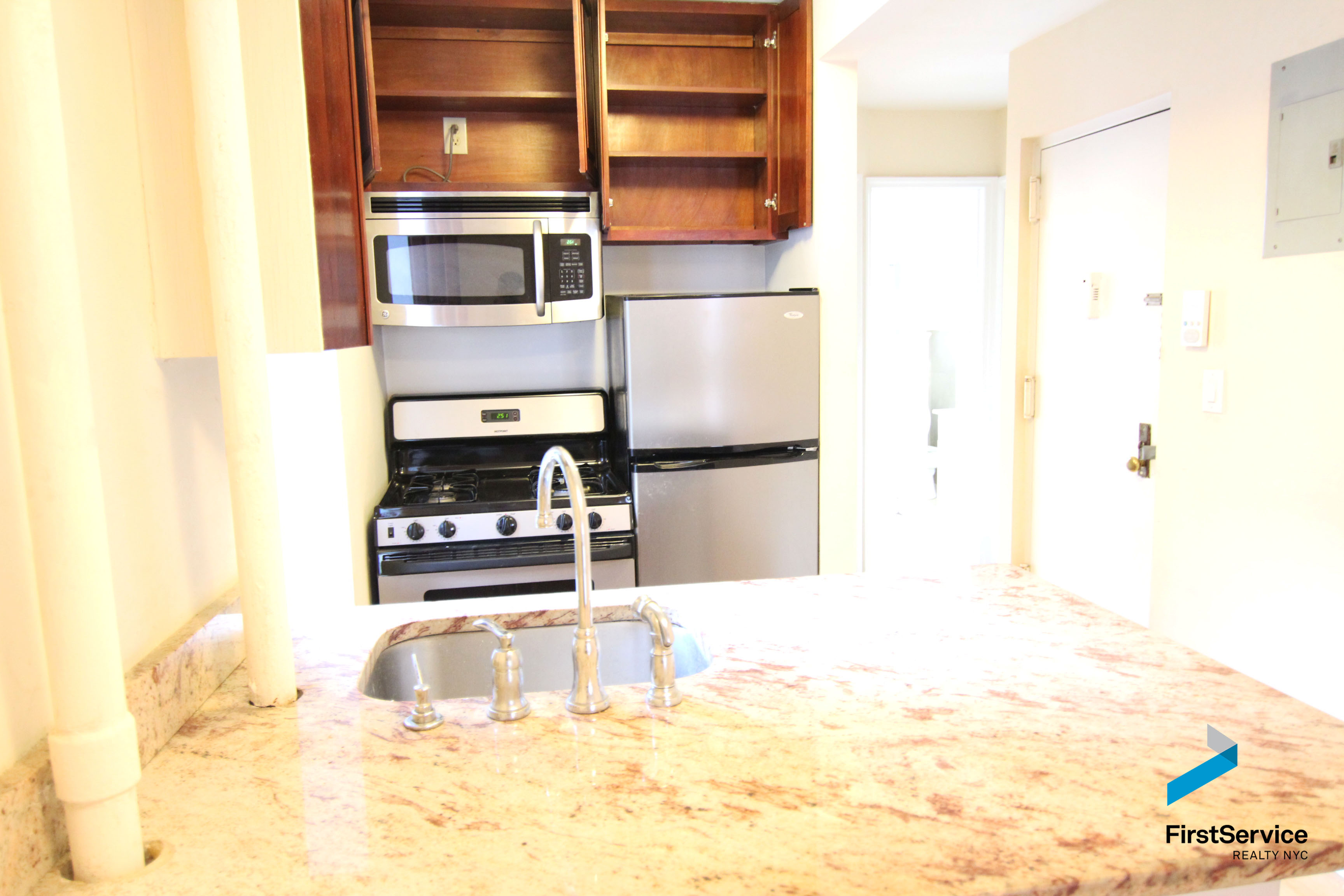 128 East 4th Street 6 E. Greenwich Village New York NY 10003