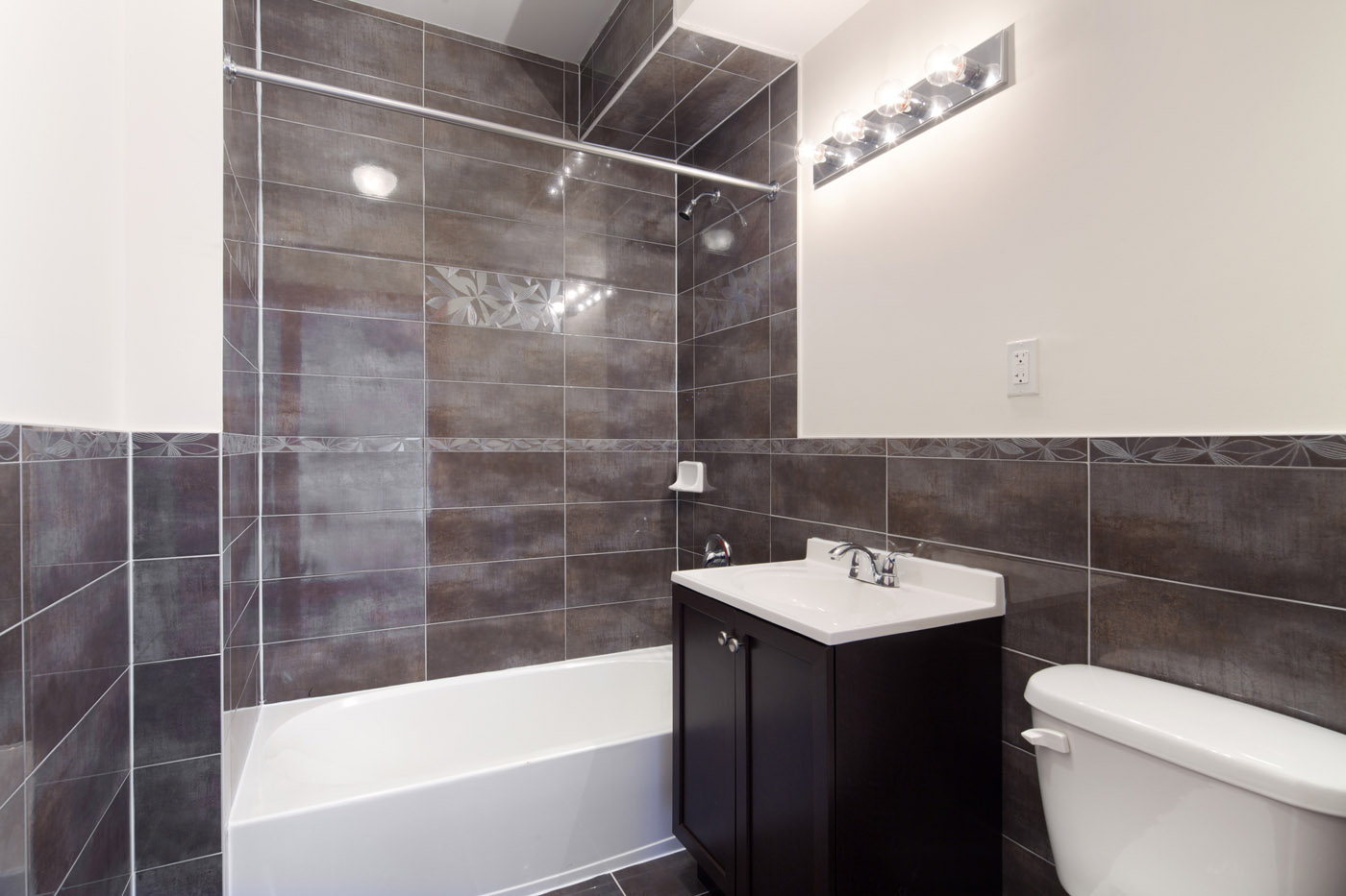 3052 Brighton 1st Street, #8C