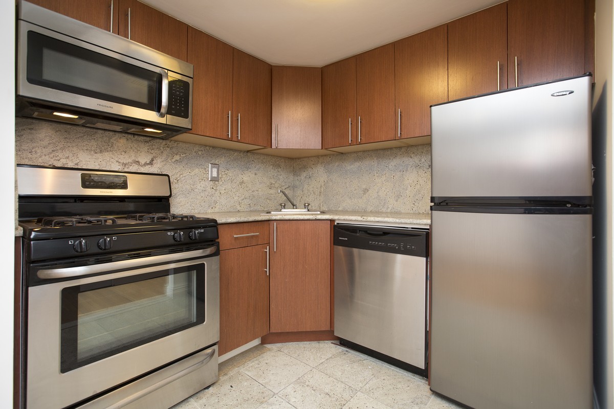 10 Jones Street, #6A
