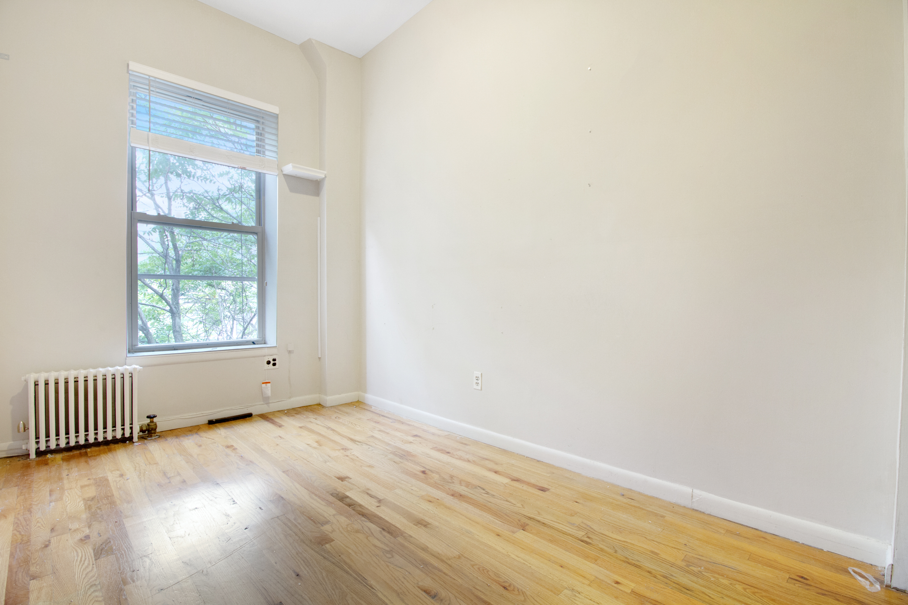 150 West 76th Street, #5B