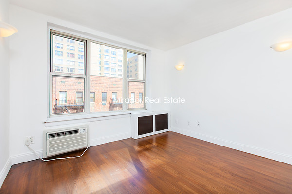 440 East 85th Street, #5E