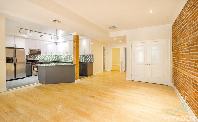 62 Pearl Street, #2