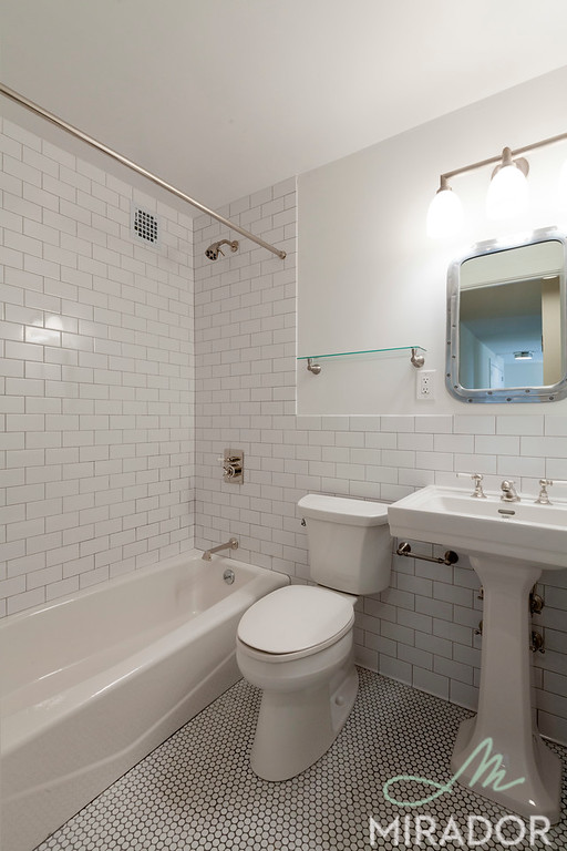 330 East 39th Street, #15M