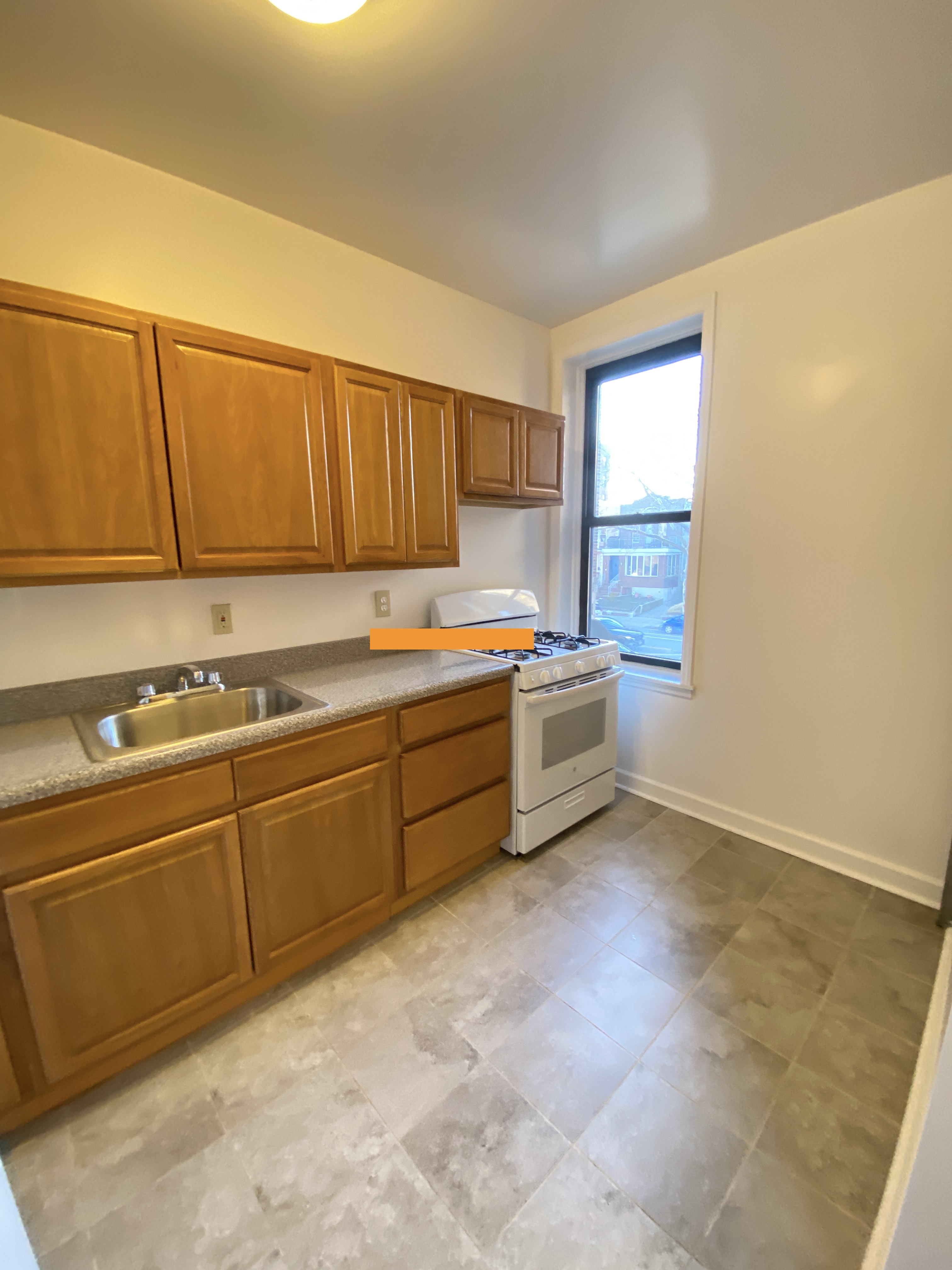 8615-fort-hamilton-pkwy-25-brooklyn-11209