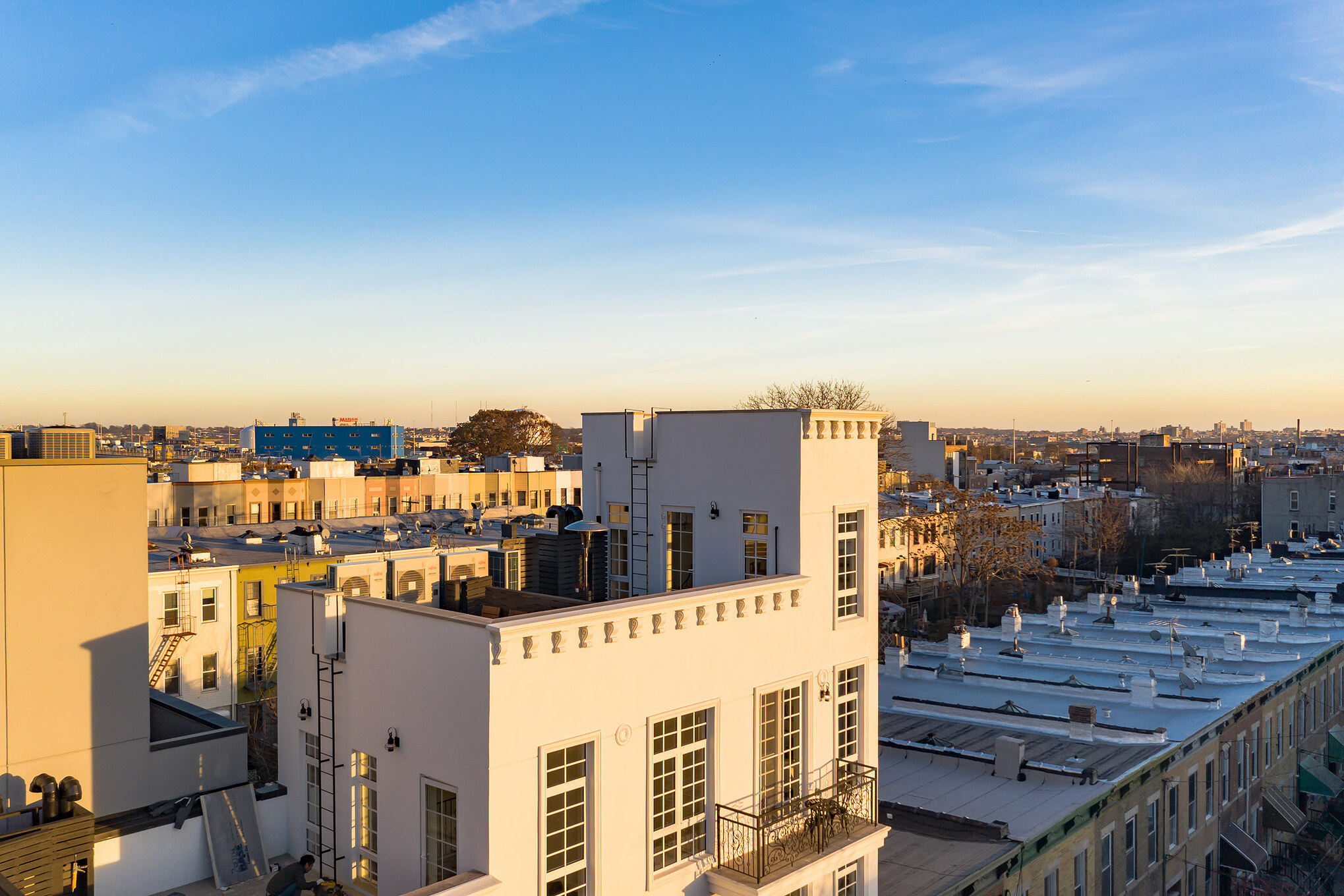 278 Nassau Ave., #4A