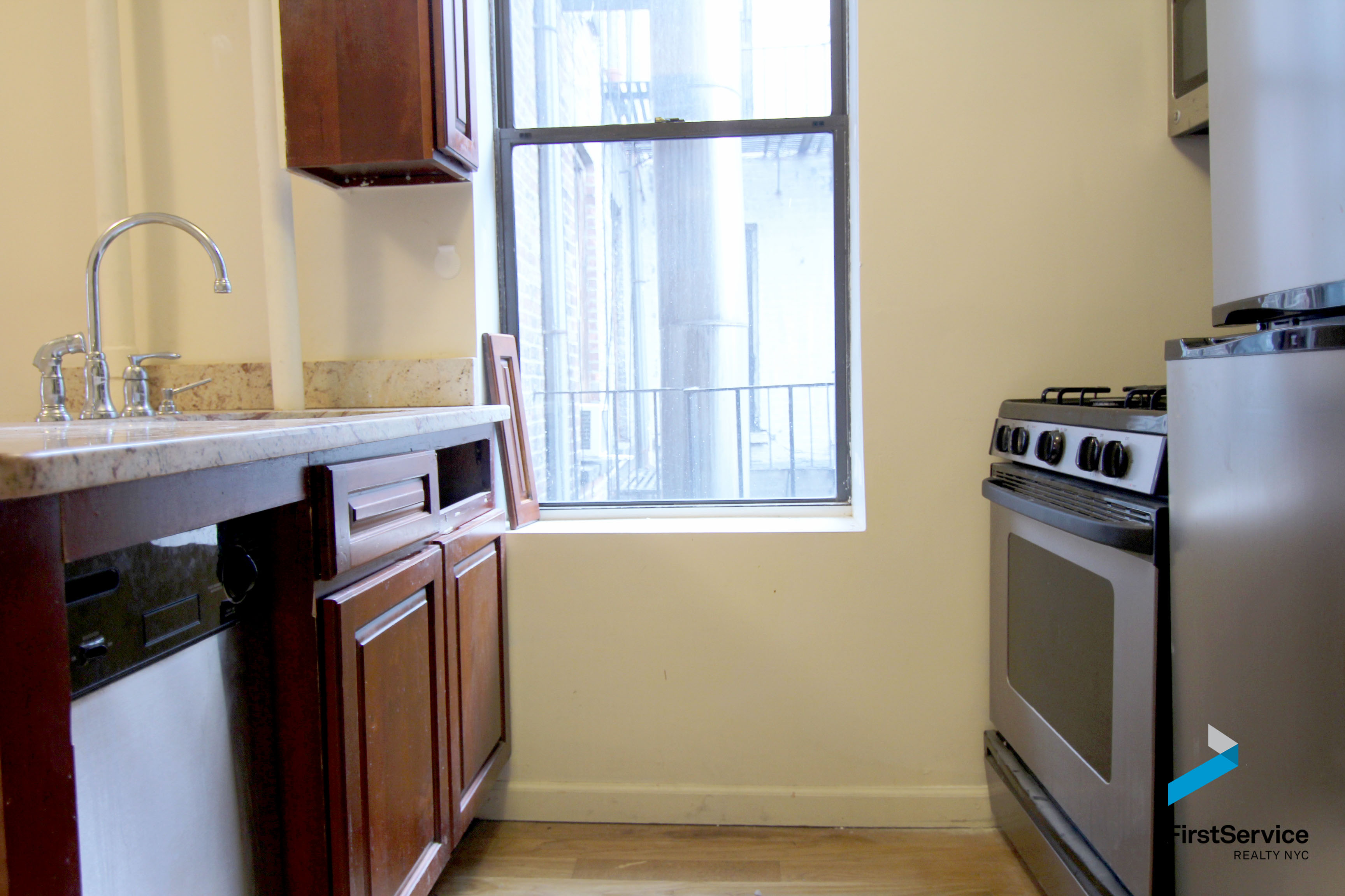128 East 4th Street 6 E. Greenwich Village New York NY 10003