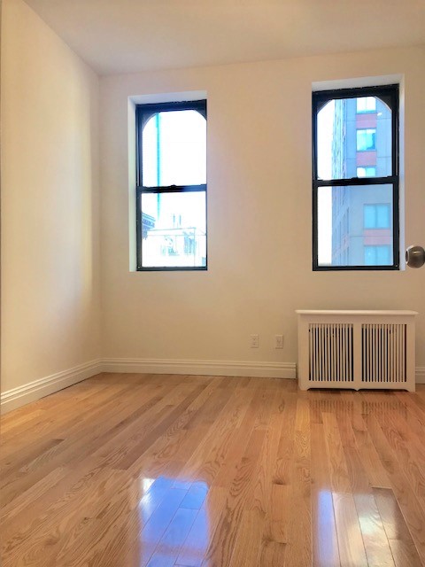 551 3rd Ave, #34