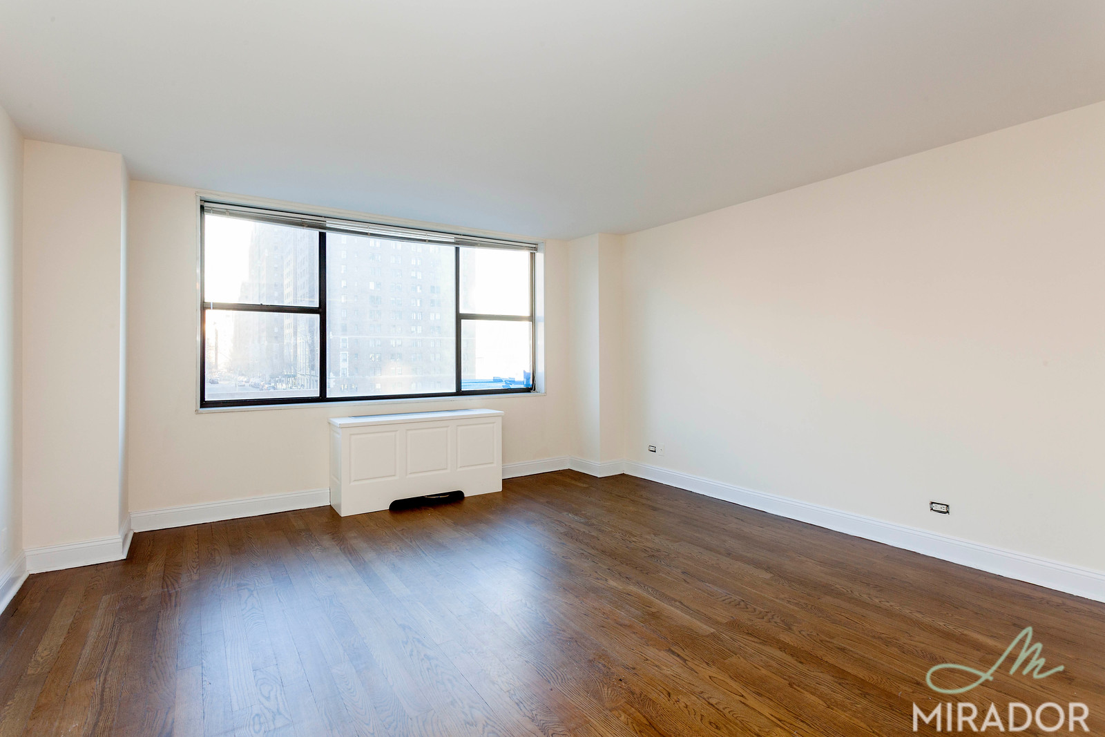 330 East 39th Street, #6K