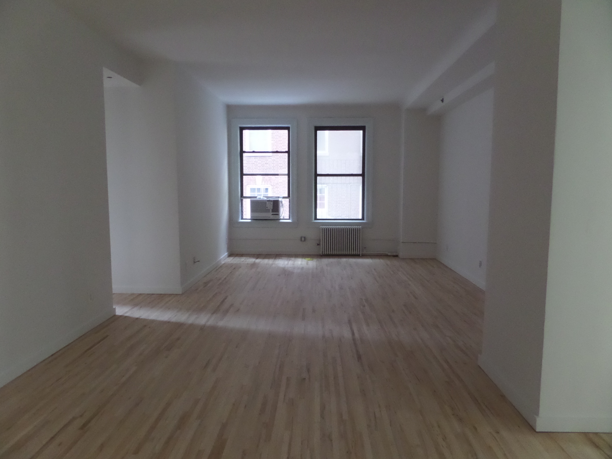 135 William St, #3A