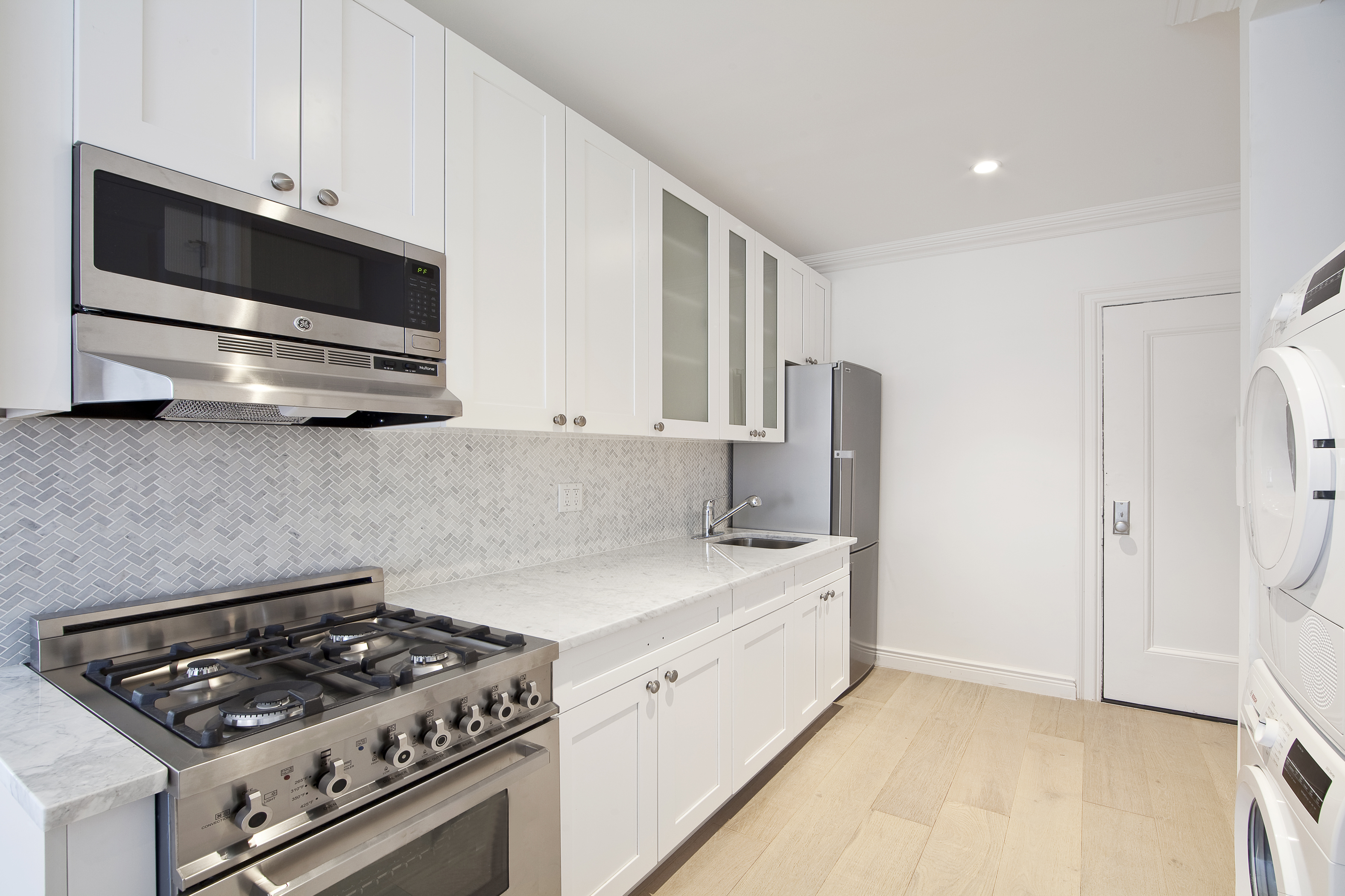115 Henry Street, #3K